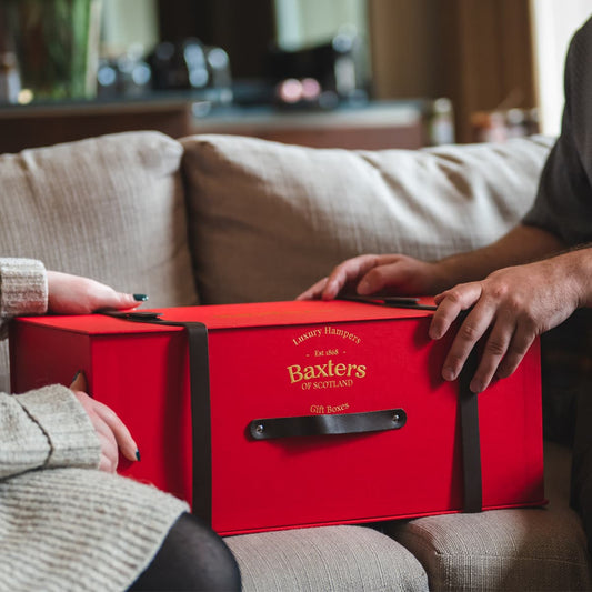 What to Put in a Hamper for Her: A Handy Cheat Sheet