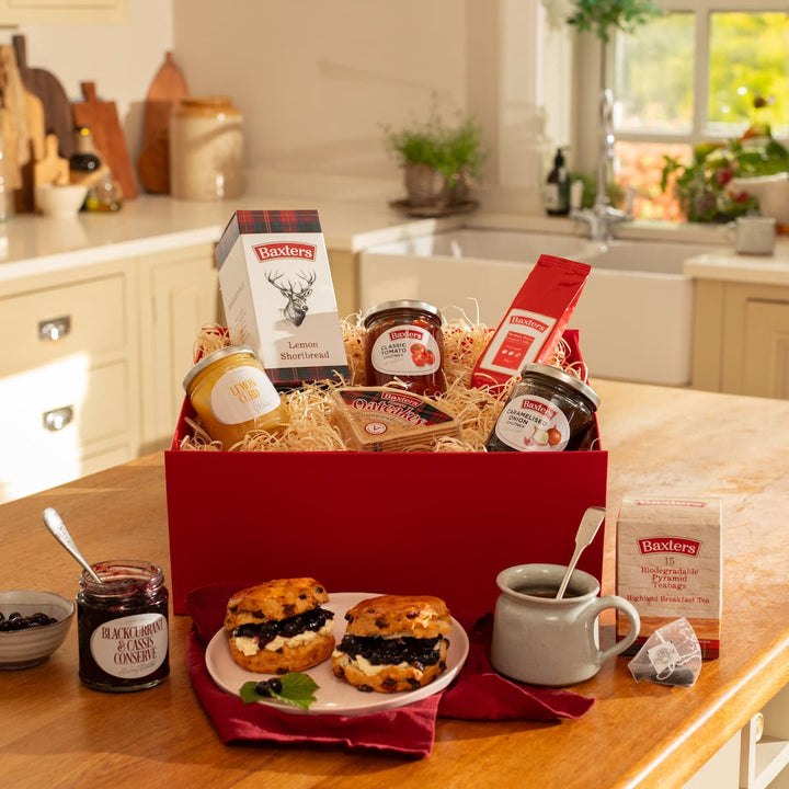 Scottish Hampers – Gift Boxes from Scotland’s Iconic Food Brand